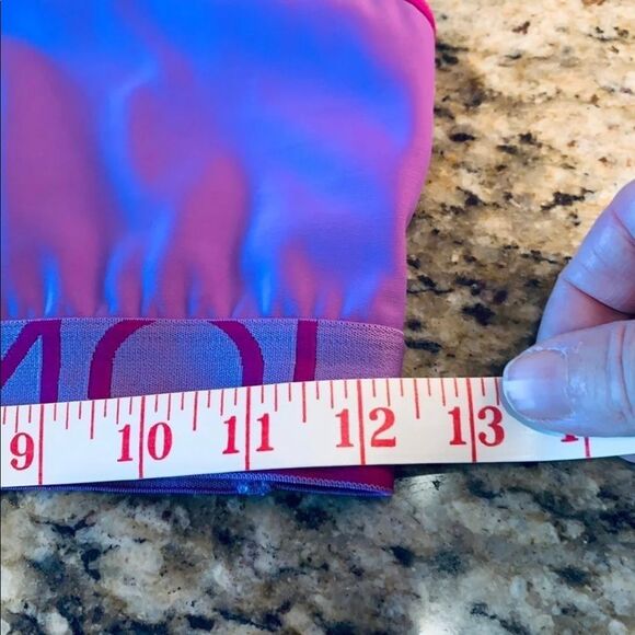 Under Armour Sports Bra - Picture 3 of 10